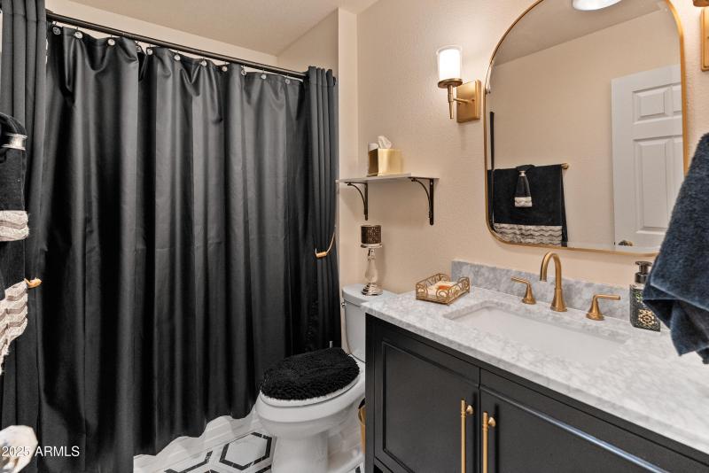 10229 W Bolivar Dr-3