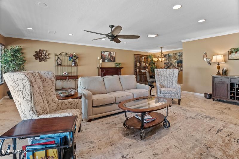 10229 W Bolivar Dr-15