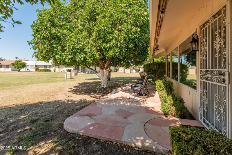 10229 W Bolivar Dr-27