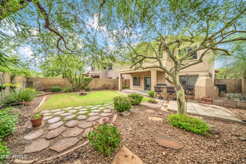 3546 W Webster Ct-47