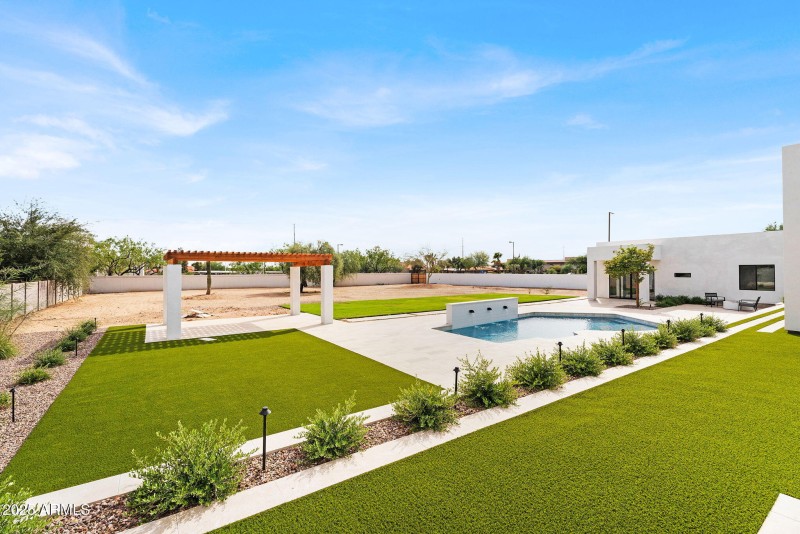 15-web-or-mls-DSC09832