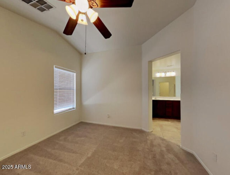 1005868.19417 N Sandalwood Drive_7