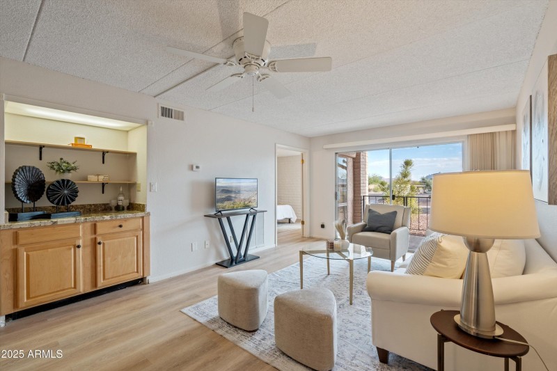 07-Living Room