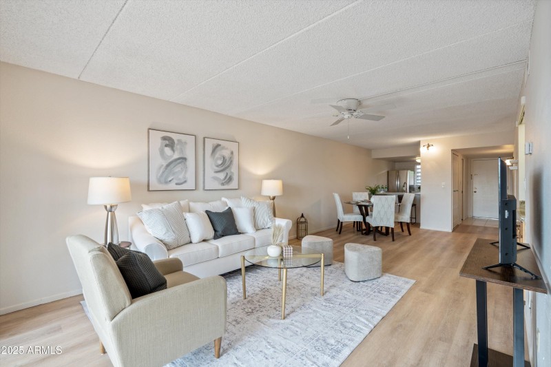 08-Living Room