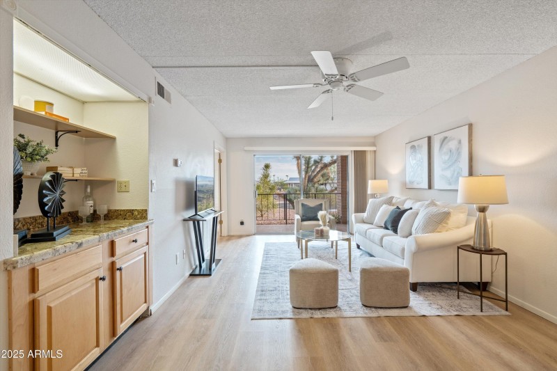 09-Living Room