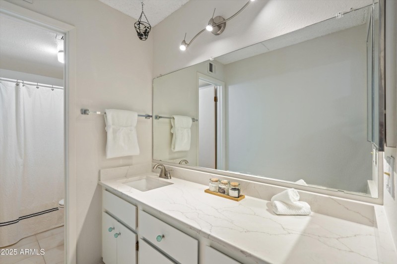 21-Bathroom