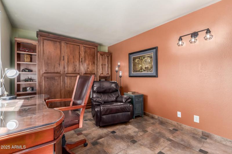 25 Den/Office