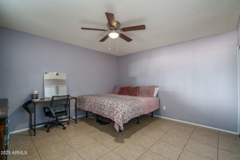 12) PRIMARY SUITE