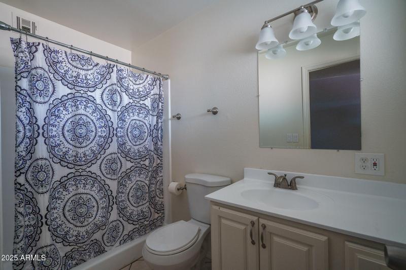 14) PRIMARY SUITE