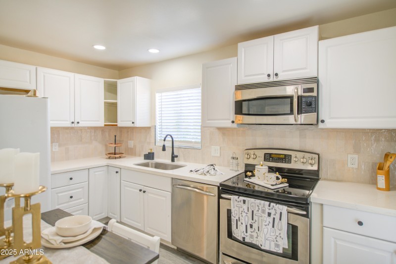 Kitchen 2