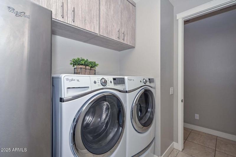Laundry Room2