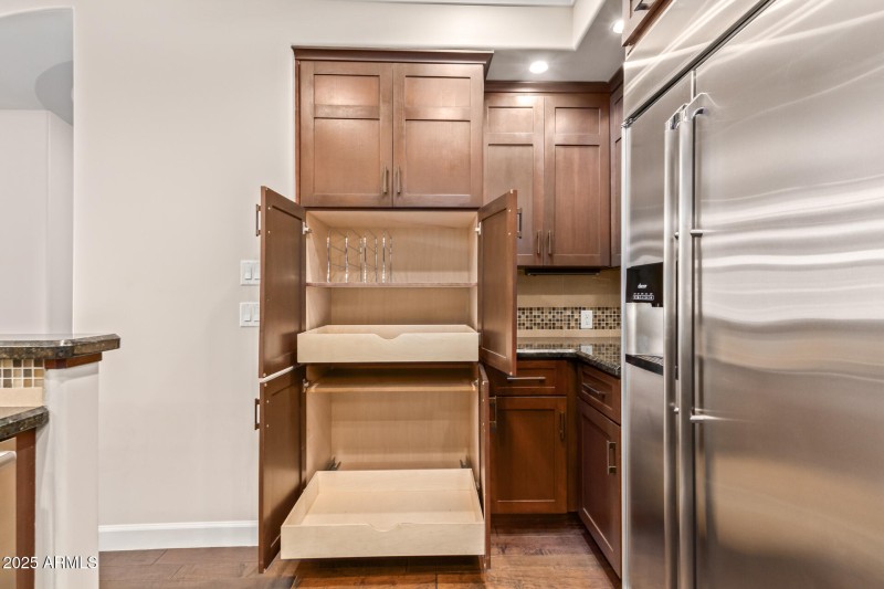 6 - Woodmere Fairway