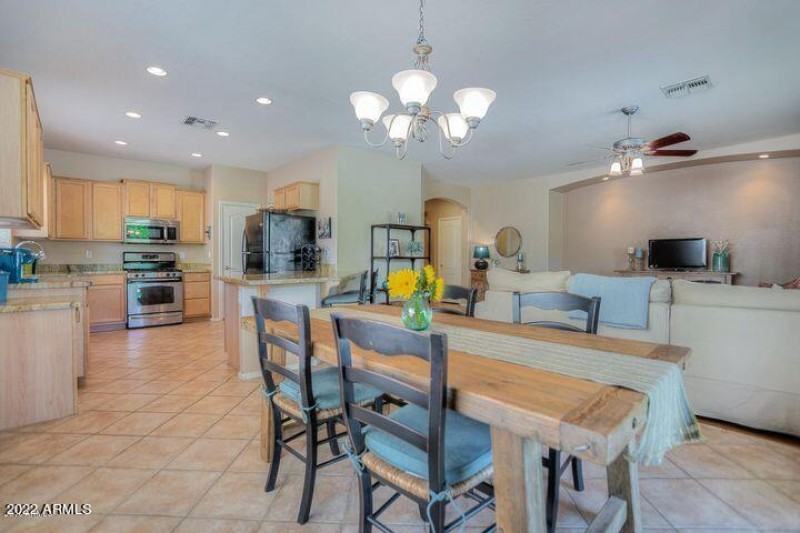 20160324003201581516000000-o