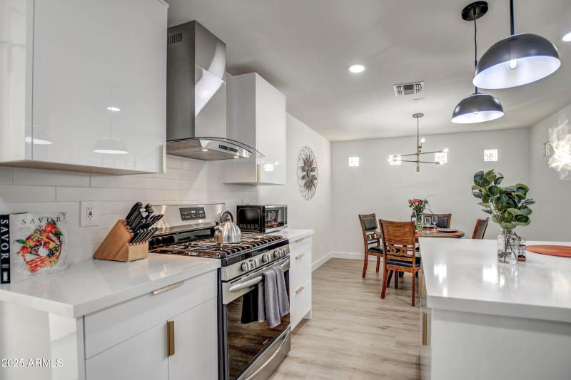 KITCHEN 11