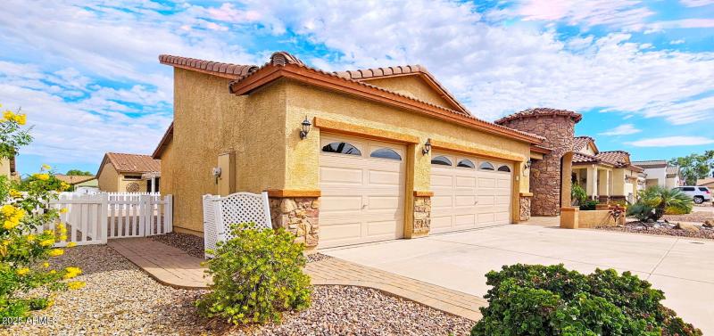 3 car garage