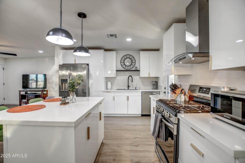 KITCHEN 6