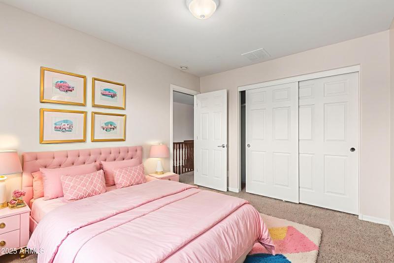 3951 E Cat Balue Dr