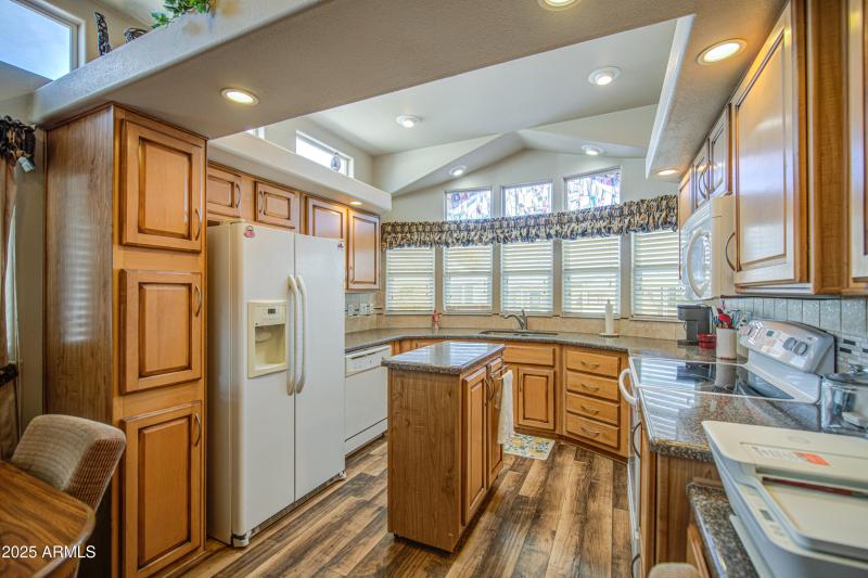 Kitchen 5