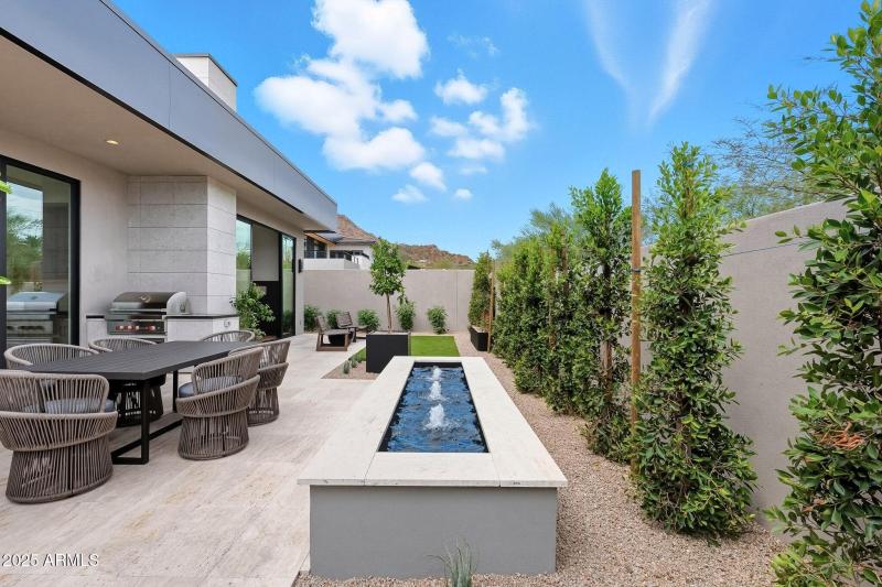 055_Patio