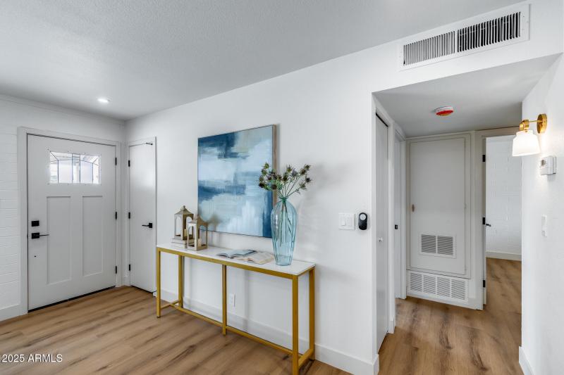 Coat closet