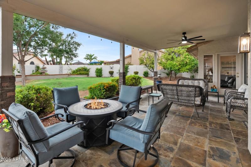 8623 W Escuda Dr-40