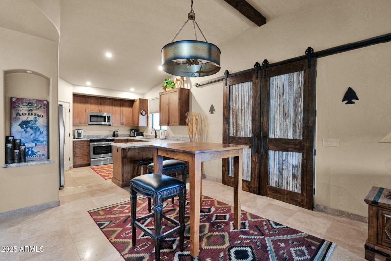 Classy Barn Apartment