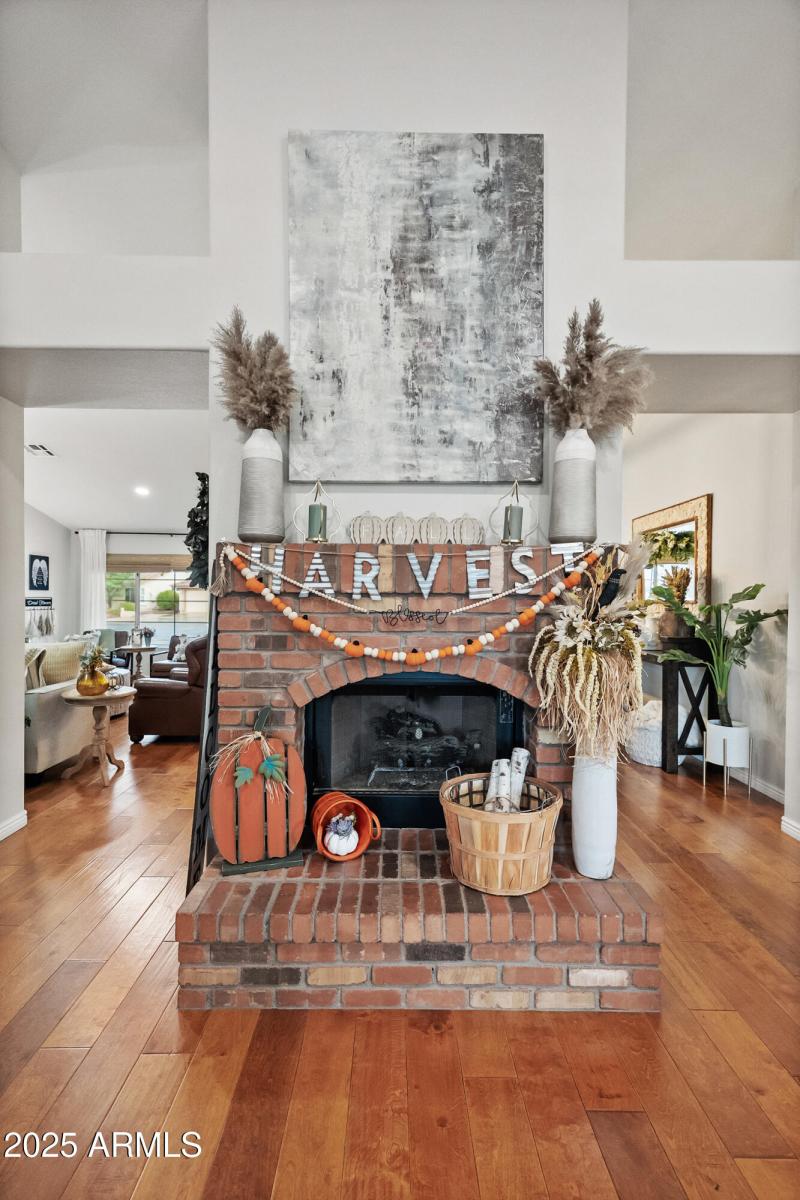 8623 W Escuda Dr-24