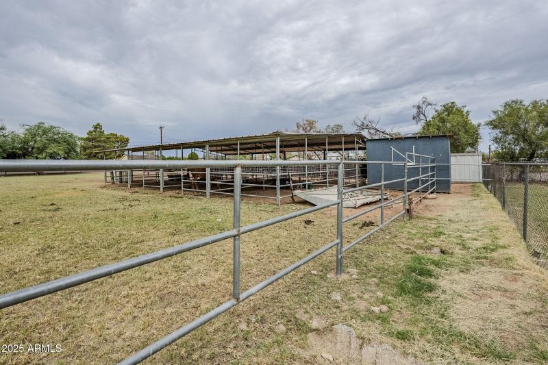 63-web-or-mls-Lockwood-51