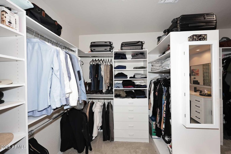 Primary Bedroom-Closet2