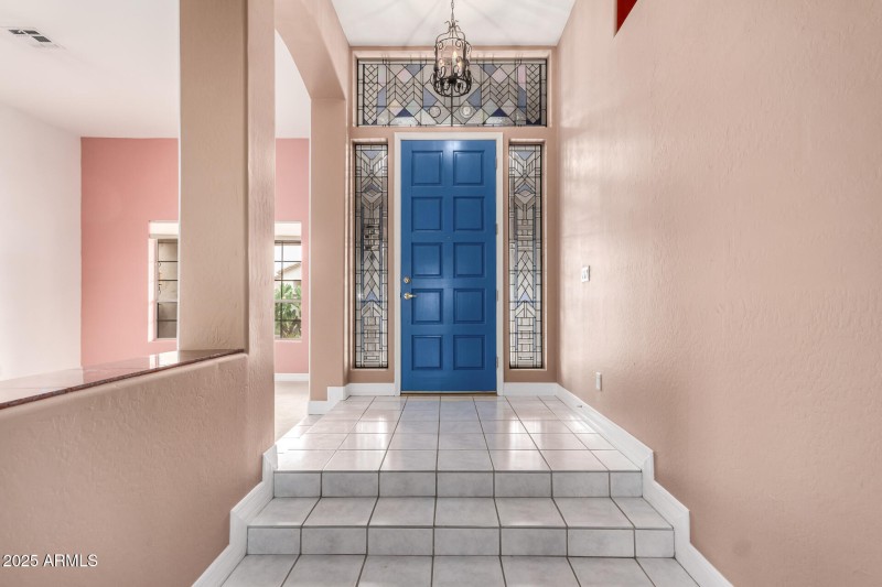 06 Entrance
