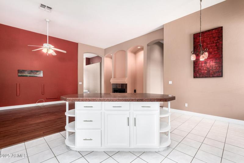 16 Kitchen