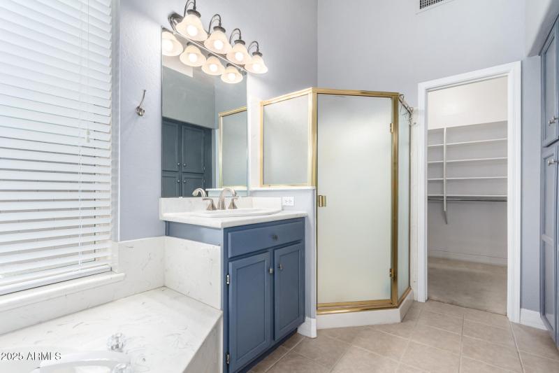 21 Master Bathroom