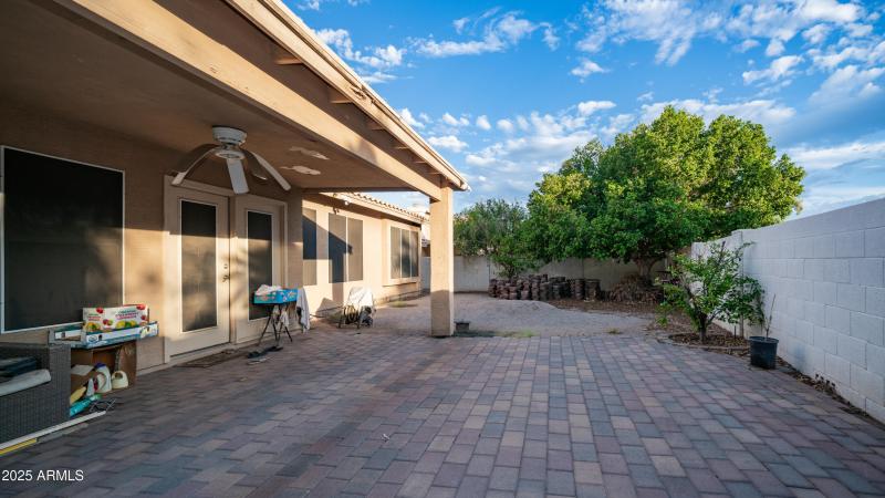 782 N Sicily Dr-18