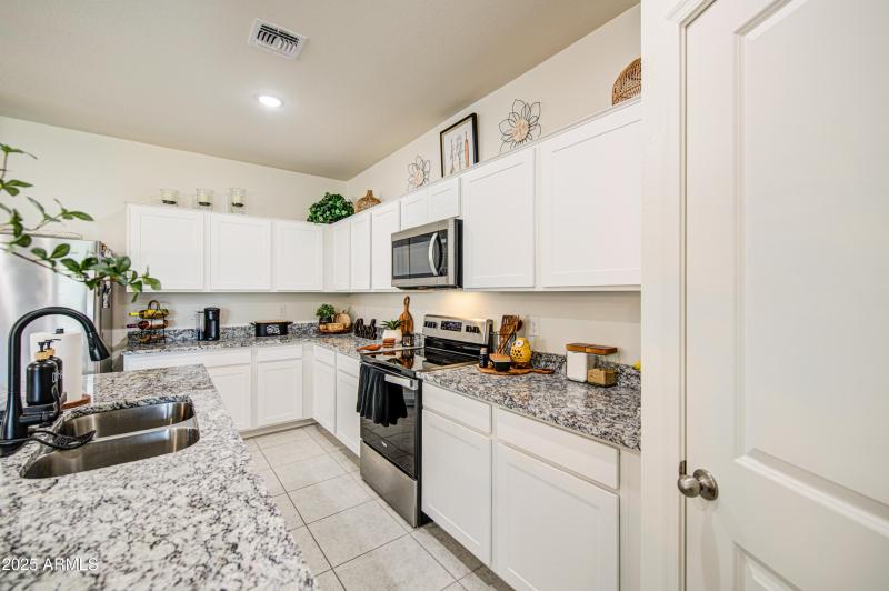 Kitchen 3