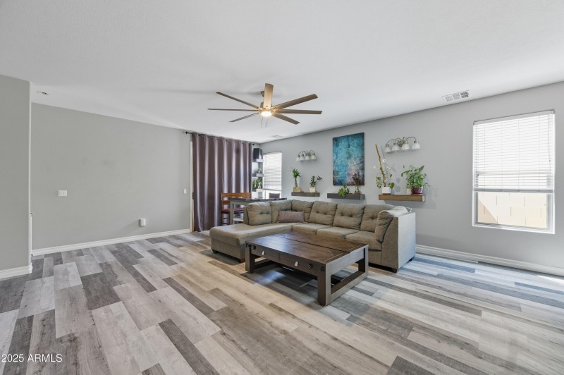 46087 W Holly Drive-9