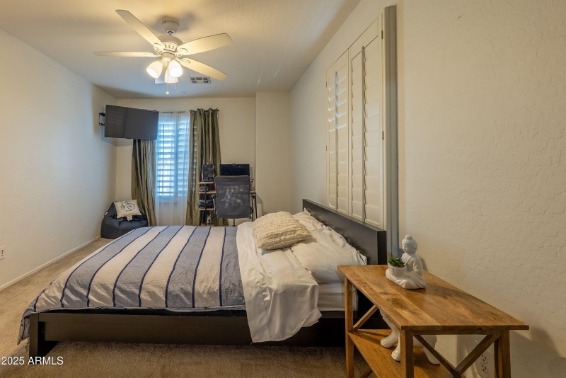 _1015696-HDR-2