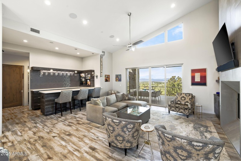 30-Living Room 3