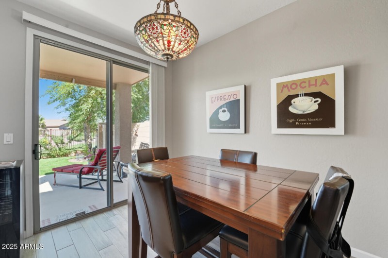 40136 W Catherine Dr-19