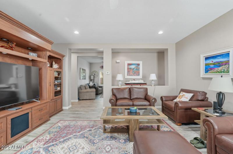40136 W Catherine Dr-10