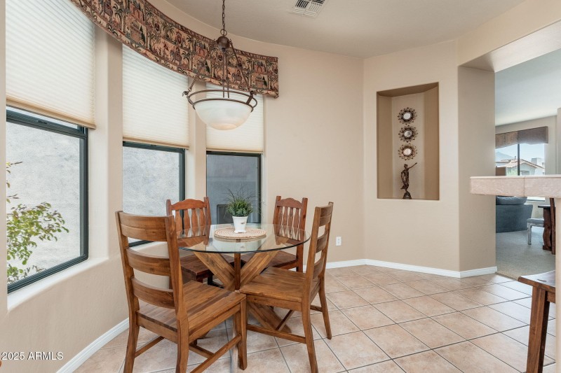 19550 N Grayhawk Dr UNIT 2063 - 012