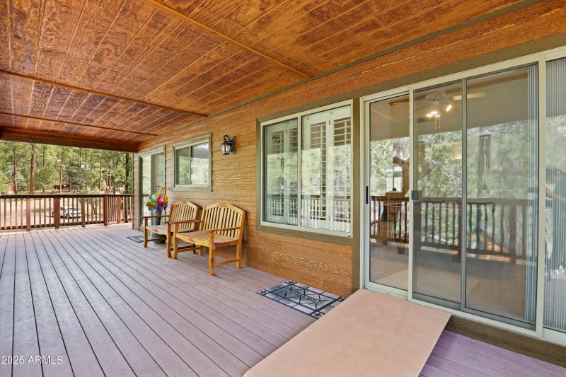 Side Deck