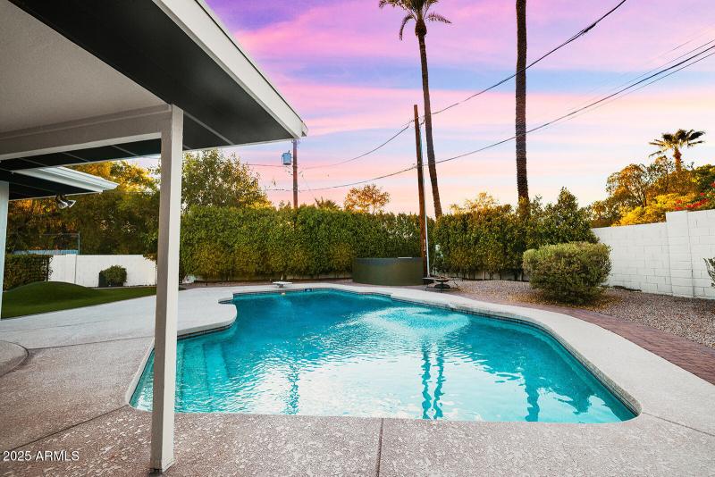 Diving Pool