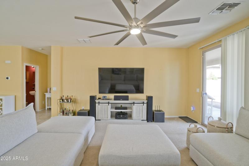 Family Room 4