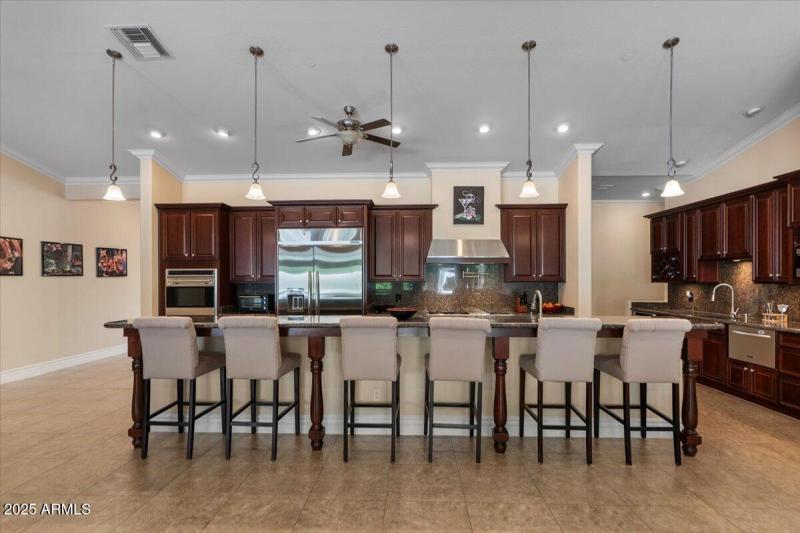 018-Kitchen