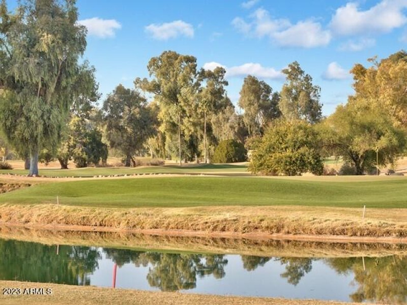 002_GOLF COURSE VIEW