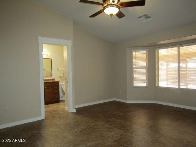 Master Bedroom_2