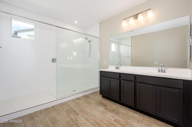 1-web-or-mls-VillaHermosa-11