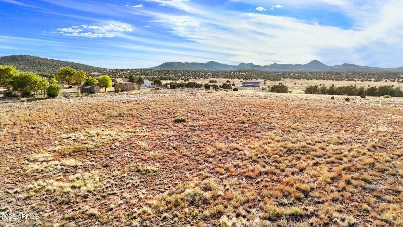 14-Lot Photo_2