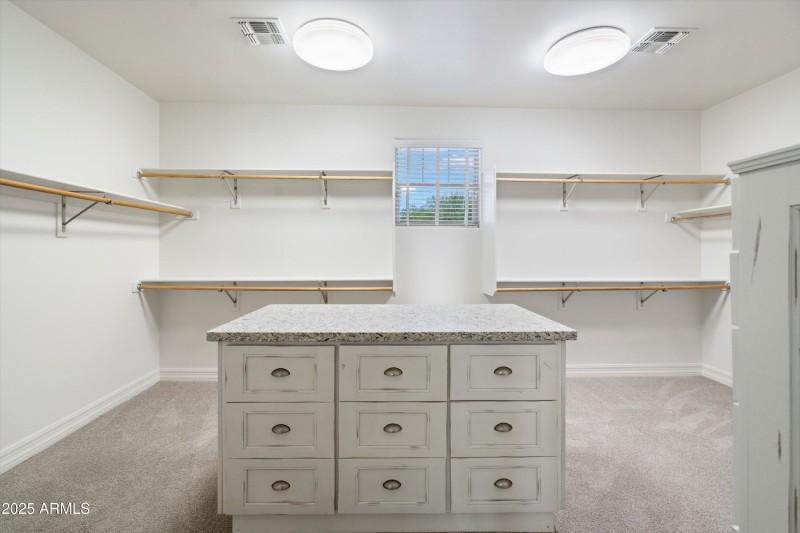 31-Primary Closet