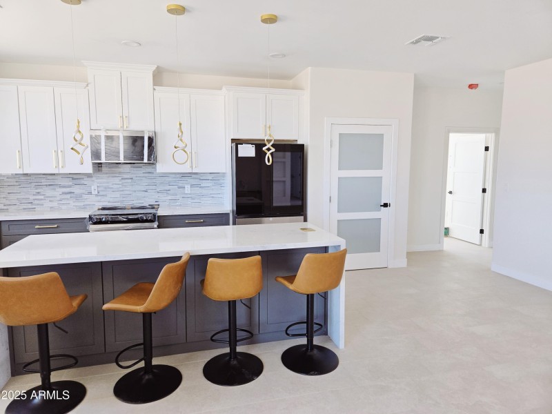 Breakfast Bar3